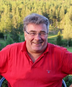 Kjell Høydahl var innom på en snarvisitt og fikk med seg en birdiepremie